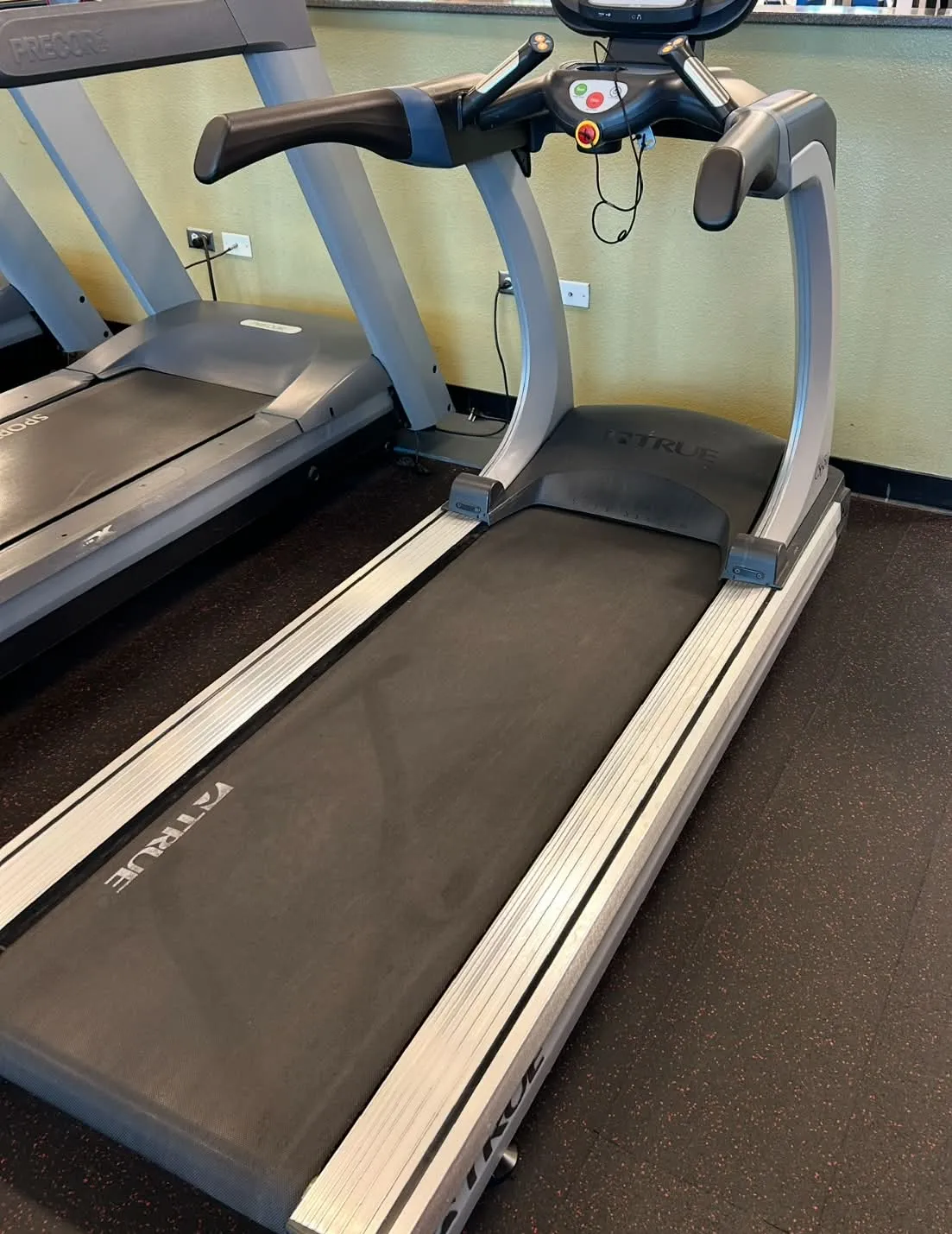 True treadmill — serviced & running